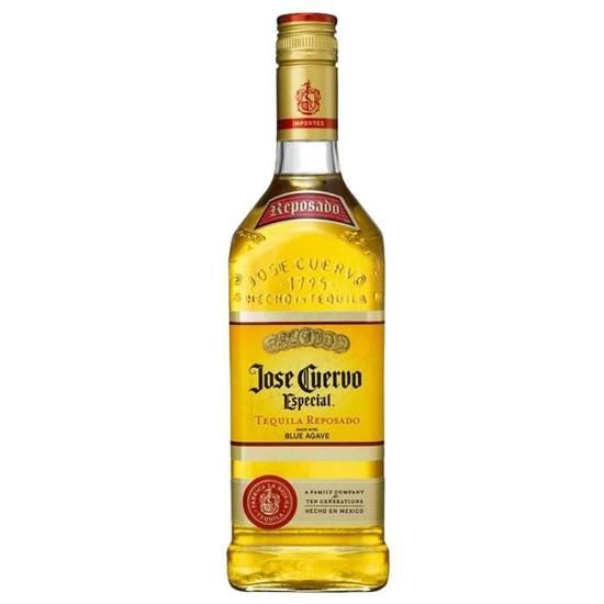 Tequila Jose Cuervo Reposado + 6 Softs 33 Cl Ou 2 L De Jus De Fruits + 2 Fruits